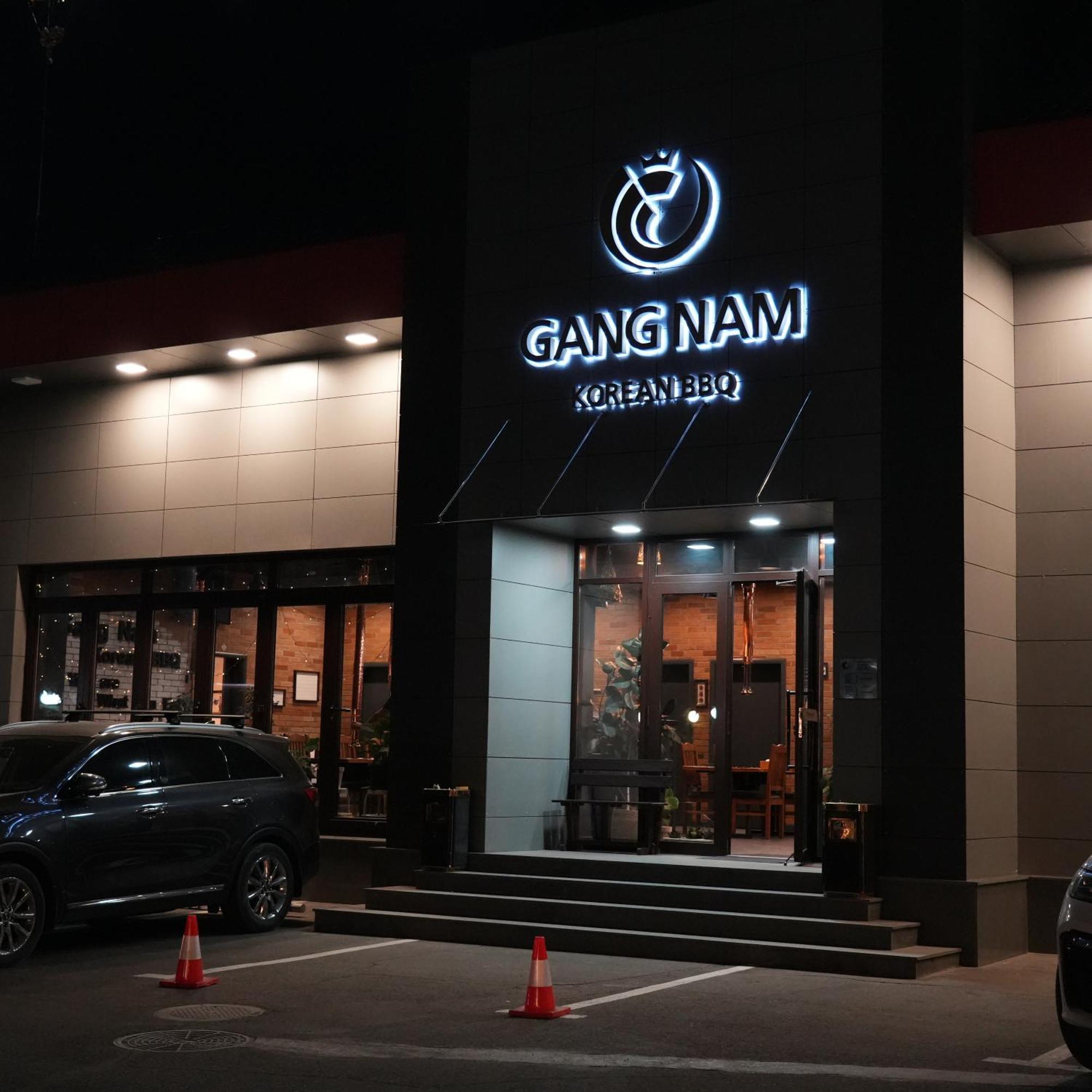 Golden Dragon Hotel Biskek Kültér fotó