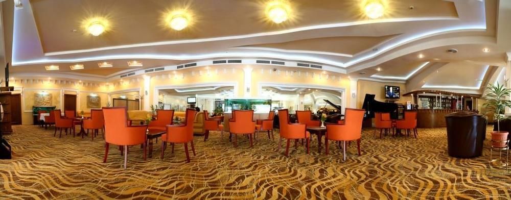 Golden Dragon Hotel Biskek Kültér fotó