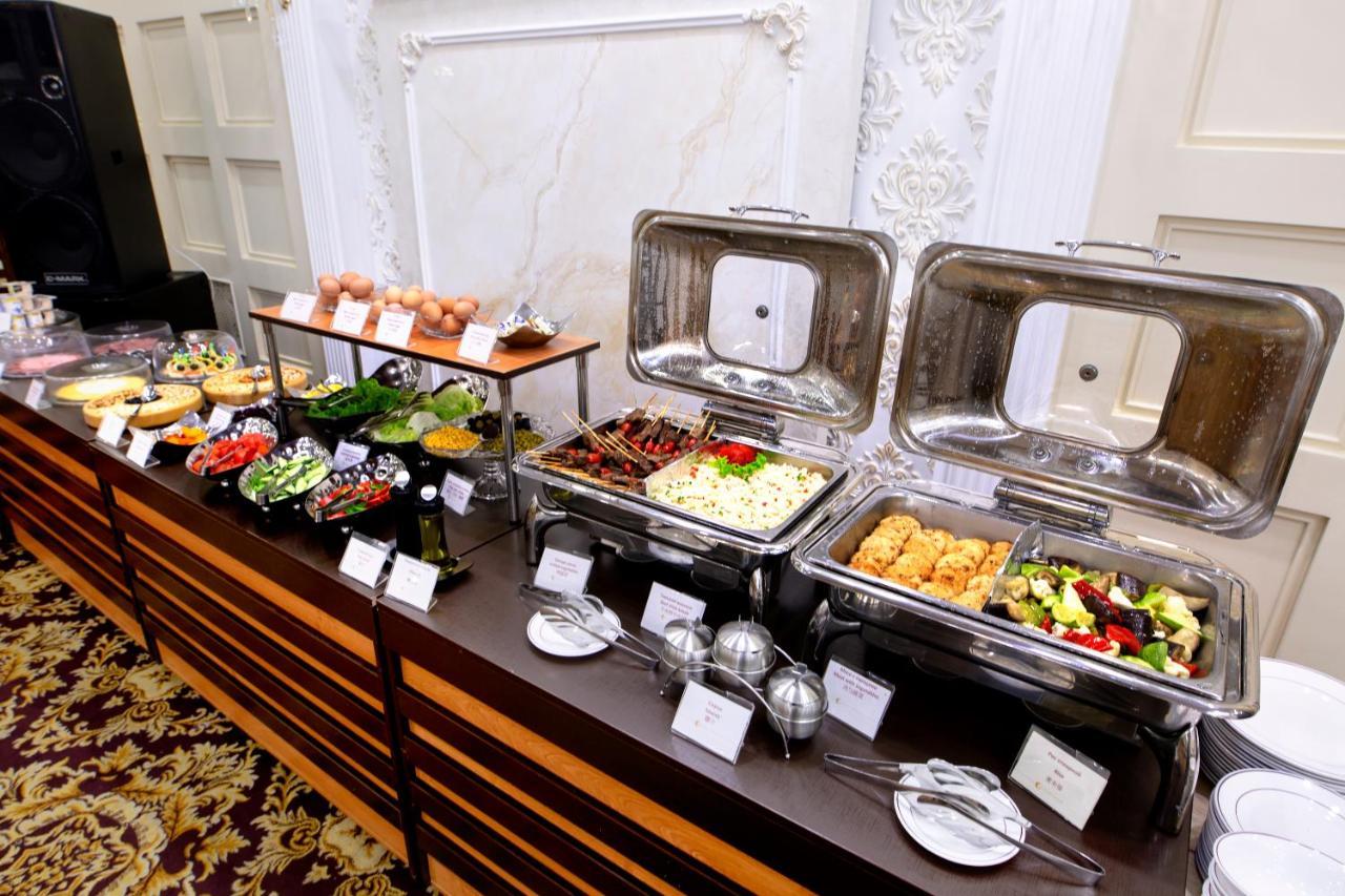 Golden Dragon Hotel Biskek Kültér fotó